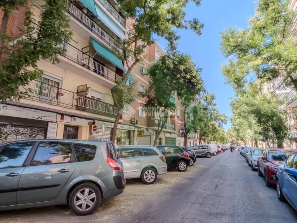 Piso en venta en Carabanchel en Vista Alegre en Madrid
