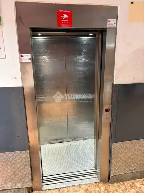 Local comercial en alquiler en Plaza de los mostenses en Centro en Madrid