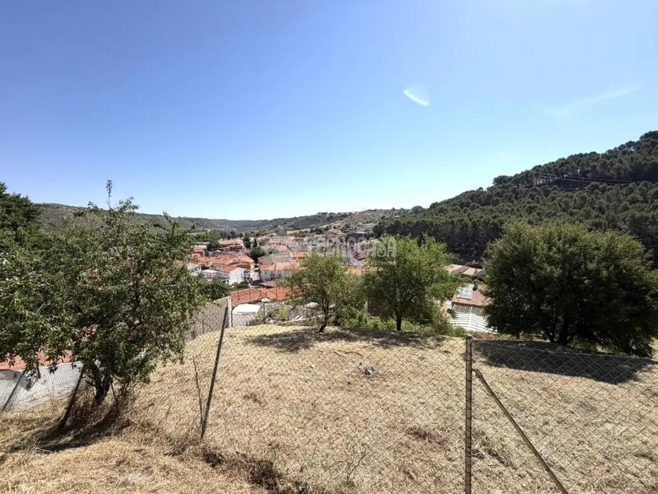 Terrenos en venta en Calle Vaciabotas en Villalbilla