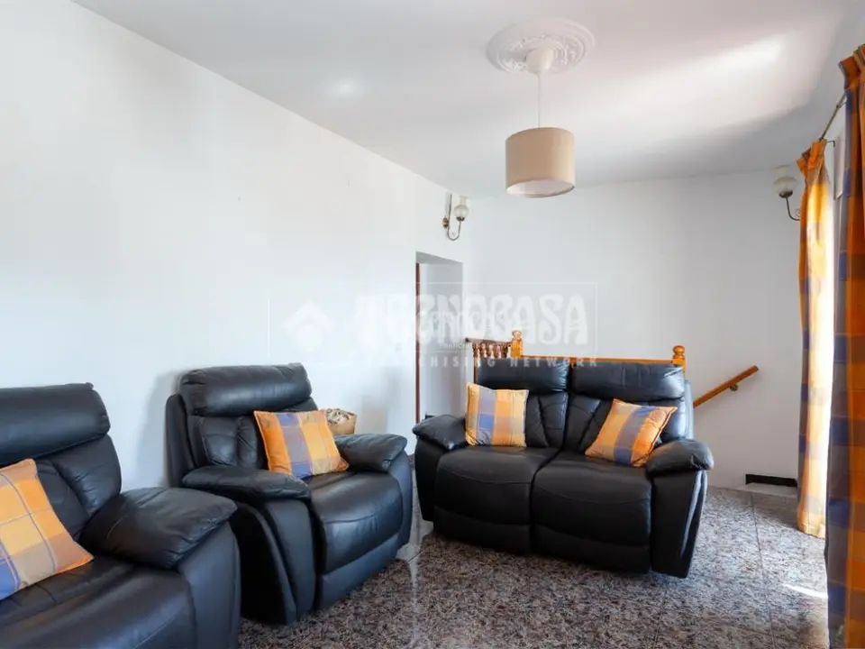 Casa en venta en Alcaucín
