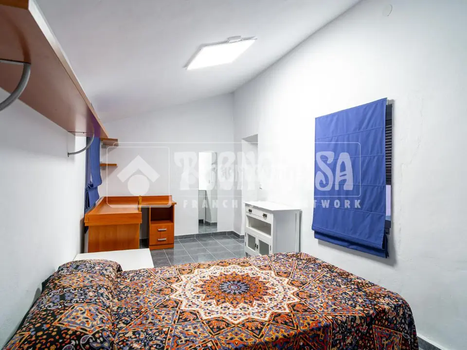 Casa en venta en Almáchar