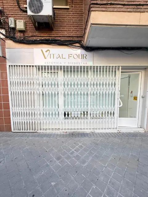 Local comercial en venta en Villa De Vallecas en Casco Histórico De Vallecas en Madrid