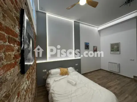 Piso en calle de Pinos Alta
