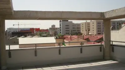 Dúplex en calle de Alfonso Gómez
