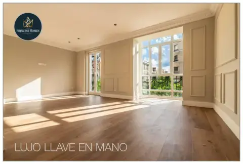 Piso en calle de la Princesa, 76