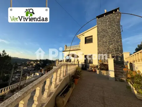 Casa en Avinguda de Dolça de Provença, 84